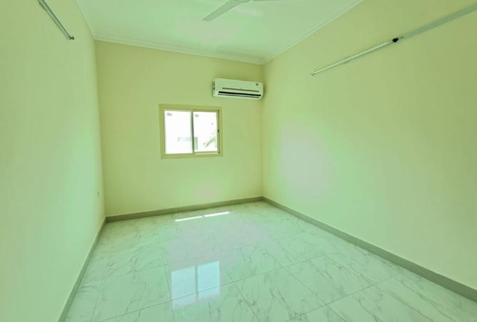 966451 - Property Image 2