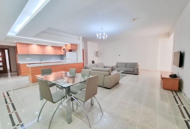 962725 - Property Image 2