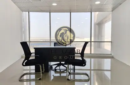 مكتب - استوديو - 2 حمامات للايجار في الحد - المحرق