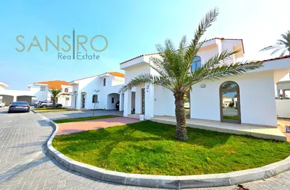 Villa - 4 Bedrooms - 3 Bathrooms for rent in Janabiya - Northern Governorate