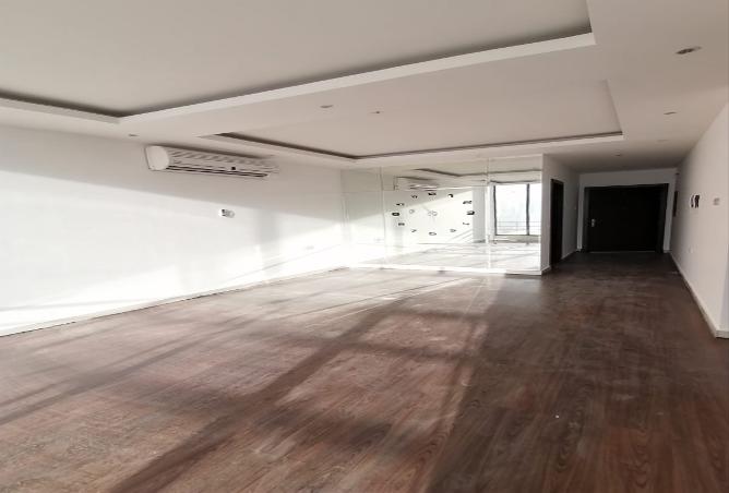 960957 - Property Image 2