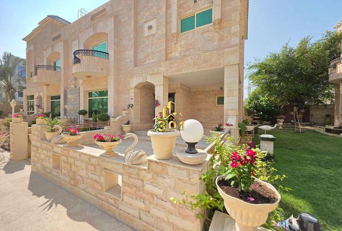 970046 - Property Image 2