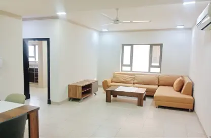 شقة - 2 غرف نوم - 2 حمامات للايجار في الحد - المحرق