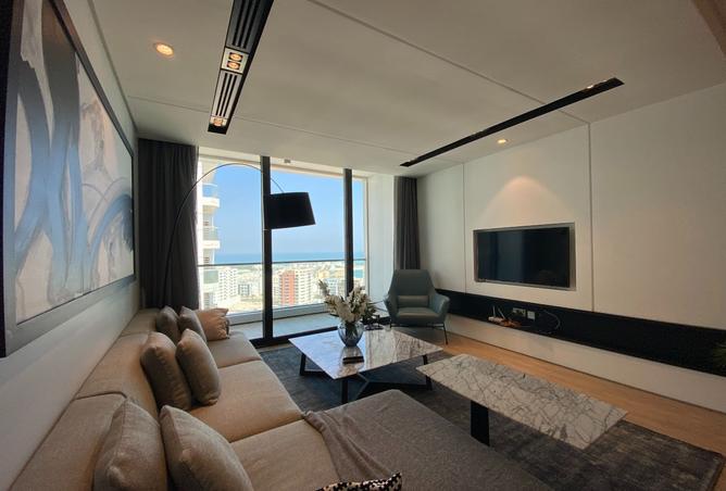 950762 - Property Image 3