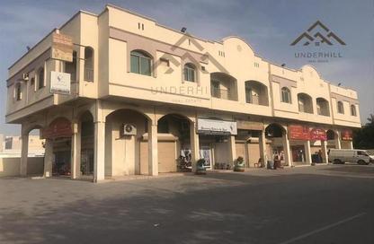 عمارة بالكامل - استوديو - 8 حمامات للبيع في سند - المحافظة الوسطى