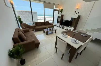 Apartment - 3 Bedrooms - 4 Bathrooms for rent in Al Juffair - Capital Governorate