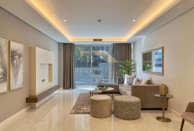 979188 - Property Image 2