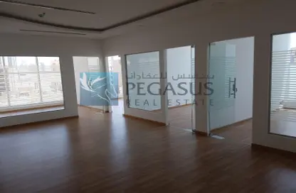Office Space - Studio - 1 Bathroom for rent in Seef - Capital Governorate