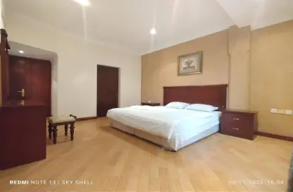 Apartment - 2 Bedrooms - 2 Bathrooms for rent in Al Burhama - Manama - Capital Governorate