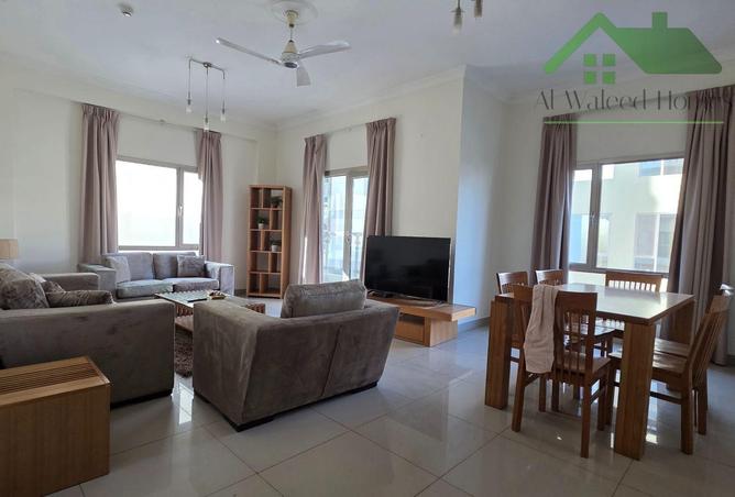 985260 - Property Main Image