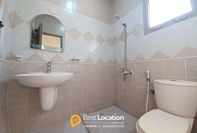 921390 - Property Image 3