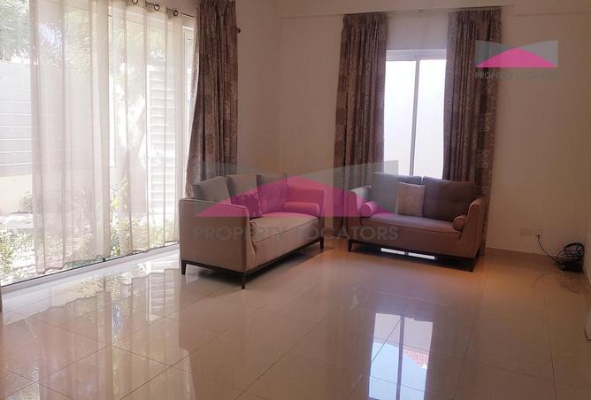 944898 - Property Image 2