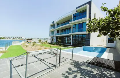 Villa - 7 Bedrooms - 7+ Bathrooms for rent in Najma - Amwaj Islands - Muharraq Governorate