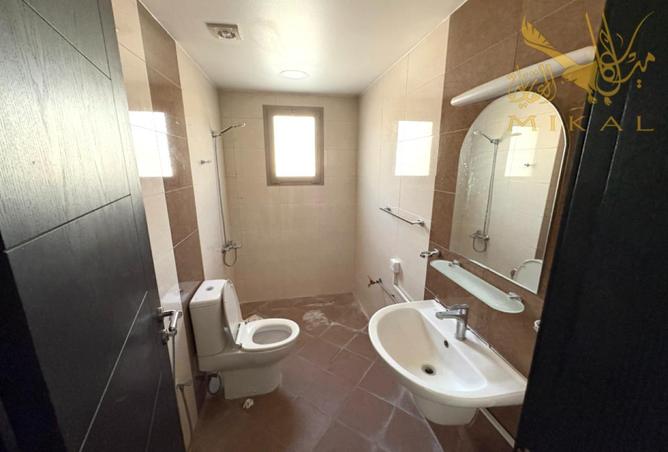 983153 - Property Image 2