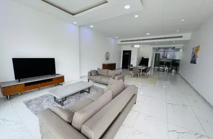 Villa - 4 Bedrooms - 5 Bathrooms for rent in Saar - Northern Governorate