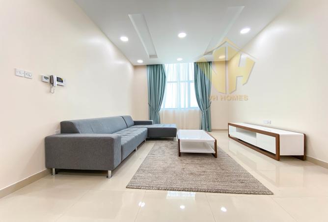 966578 - Property Image 2