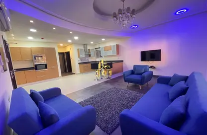 Apartment - 2 Bedrooms - 3 Bathrooms for rent in Hidd - Muharraq Governorate