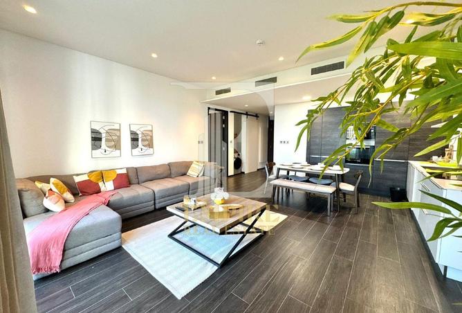 964657 - Property Image 2