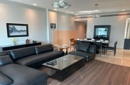 Apartment - 2 Bedrooms - 3 Bathrooms for rent in Al Juffair - Capital Governorate