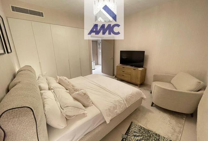 982513 - Property Image 2