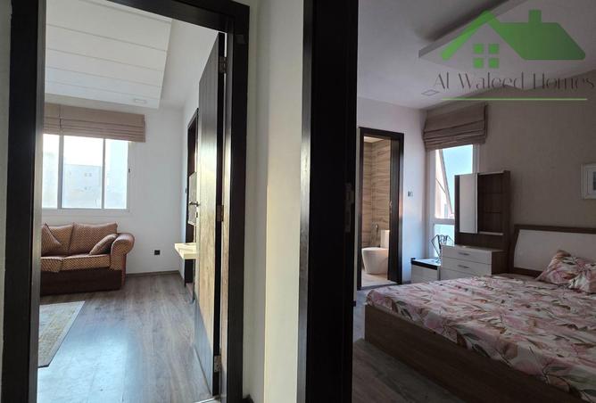 976712 - Property Image 3