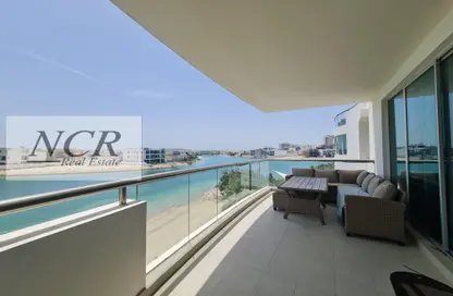 Apartment - 4 Bedrooms - 5 Bathrooms for rent in Tala Island - Amwaj Islands - Muharraq Governorate