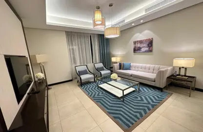 Apartment - 2 Bedrooms - 4 Bathrooms for rent in Al Juffair - Capital Governorate