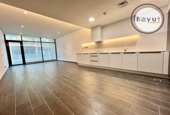 957265 - Property Image 2
