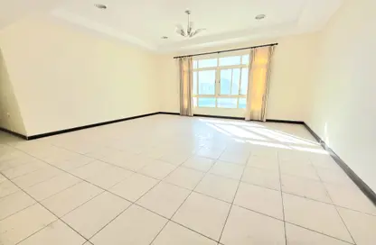 شقة - 2 غرف نوم - 3 حمامات للايجار في بو عشيرة - محافظة العاصمة