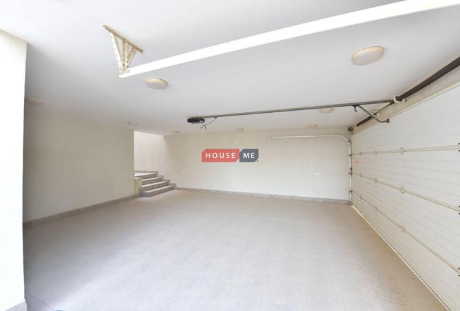 989324 - Property Image 2