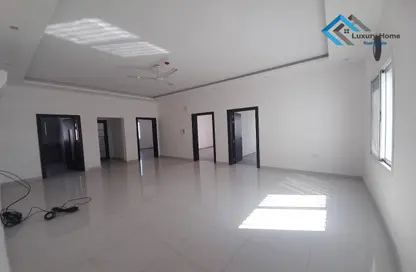 Apartment - 3 Bedrooms - 2 Bathrooms for rent in Jid Ali - Central Governorate