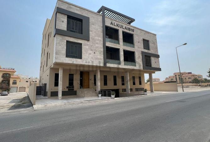 945798 - Property Image 3