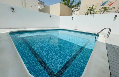 Villa - 3 Bedrooms - 5 Bathrooms for rent in Mahooz - Manama - Capital Governorate