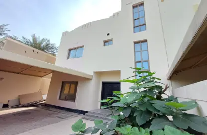 فيلا - 3 غرف نوم - 4 حمامات للايجار في الرفاع الشمالي - الرفاع - المحافظة الجنوبية