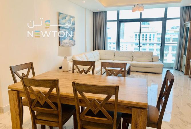 989440 - Property Image 2