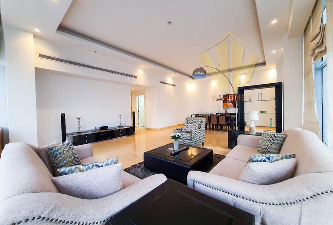 992244 - Property Image 2