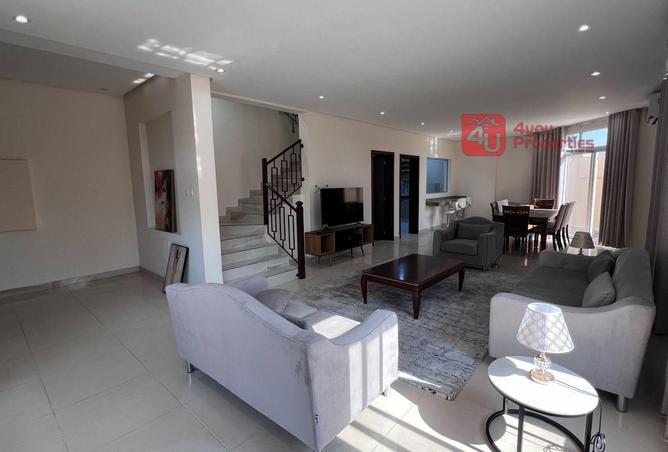 991822 - Property Image 2