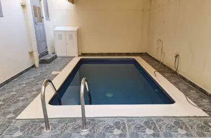 Villa - 3 Bedrooms - 4 Bathrooms for rent in Busaiteen - Muharraq Governorate Villa - 3 Bedrooms - 4 Bathrooms for rent in Busaiteen - Muharraq Governorate