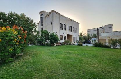 Villa - 5 Bedrooms - 5 Bathrooms for rent in Saar - Northern Governorate