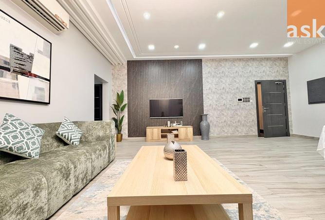 972825 - Property Image 3