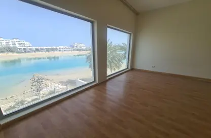 Empty Room image for: Villa - 3 Bedrooms - 3 Bathrooms for rent in Murjan - Amwaj Islands - Muharraq Governorate, Image 1