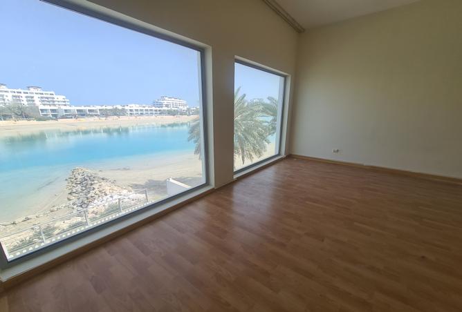 Villa - 3 Bedrooms - 3 Bathrooms for rent in Murjan - Amwaj Islands - Muharraq Governorate