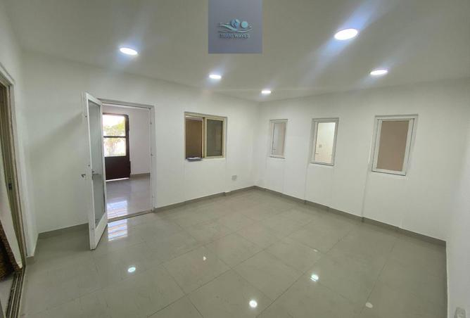 977581 - Property Image 2