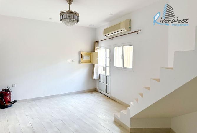 984257 - Property Image 3