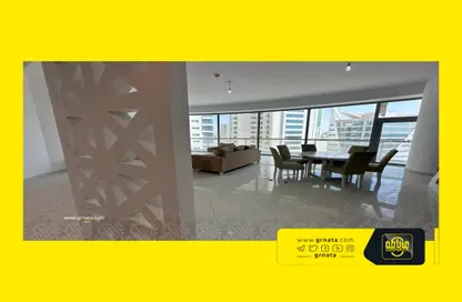 Apartment - 2 Bedrooms - 2 Bathrooms for rent in Sanabis - Manama - Capital Governorate