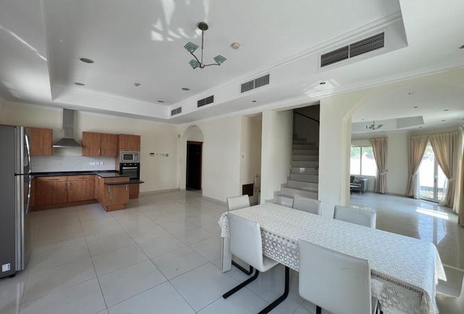 961446 - Property Image 2