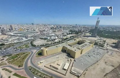 شقة - 2 غرف نوم - 3 حمامات للايجار في أبراج اللولو - المنامة - محافظة العاصمة
