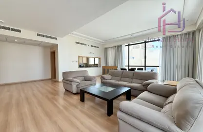 شقة - 2 غرف نوم - 3 حمامات للايجار في الجفير - محافظة العاصمة