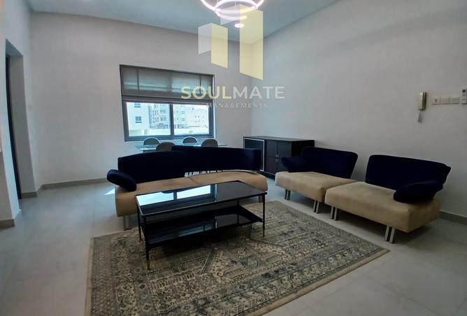 963744 - Property Image 3