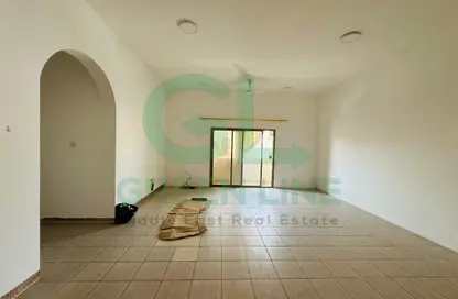 Apartment - 3 Bedrooms - 2 Bathrooms for rent in Ras Rumman - Manama - Capital Governorate